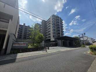 プラウド白壁町の外観