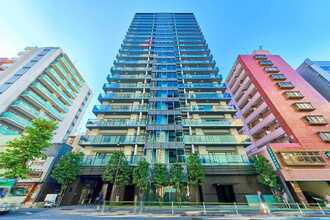 ウェリスタワー愛宕虎ノ門の外観