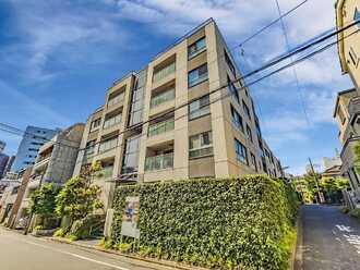 アージュ薬王寺の外観