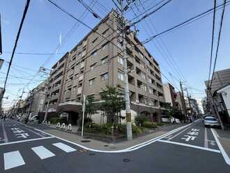 ローレルコート高倉の外観