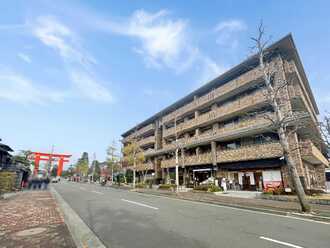 グランドヒルズ岡崎神宮道の外観