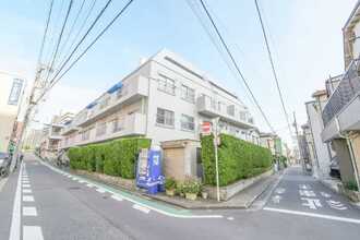 ダイアパレス大島の外観