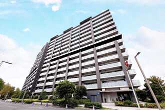 幕張ベイタウン　グリーナC棟の外観