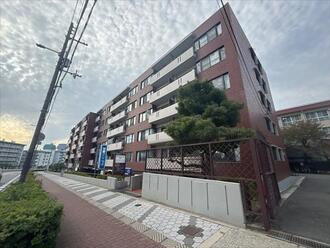 帝塚山セントポリア　の外観