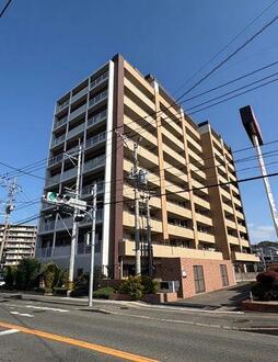 ヒューマインド和白丘クロスコートの外観