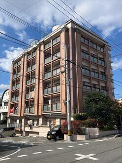 サングレート長尾の外観