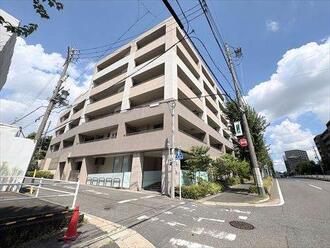 パークホームズ八事清水ケ岡の外観