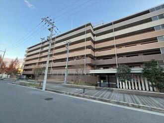 ザ・ライオンズ枚方御殿山の外観