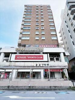 豊栄荻窪ステーションプラザの外観