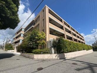 クレヴィア芦屋翠ヶ丘の外観