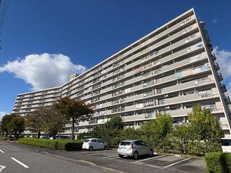 コープ野村一宮の外観