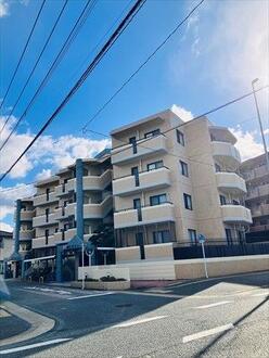 チサンマンション室見３の外観