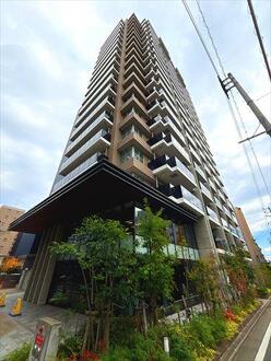 ＣＬＵＢ　ＴＨＥ．薬院ステーションタワー　の外観