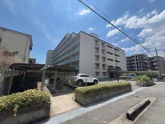 アイビーハイツ甲子園の外観