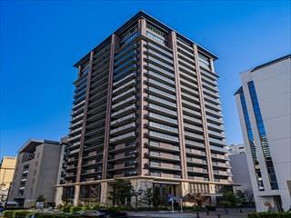 ローレルタワー名古屋栄の外観