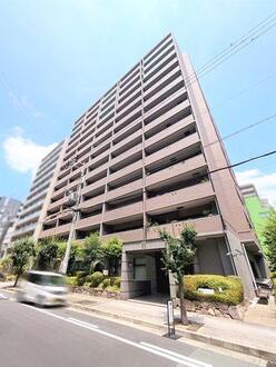 グランドメゾン西長堀の外観