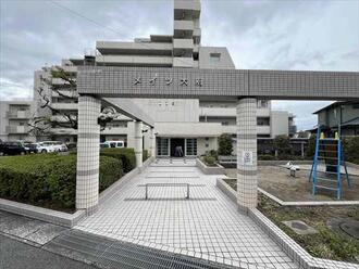メイツ大府の外観
