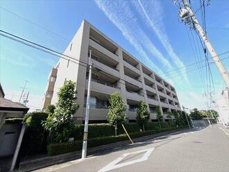 萩山シティハウスの外観