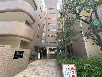 朝日ケ丘レックスマンションの外観