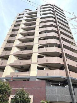 シーズスクエア池袋西の外観