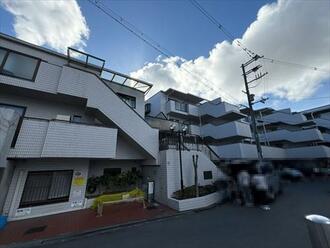 ライオンズマンション豊中上野東第２の外観