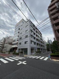 グランドメゾン本郷三丁目の外観