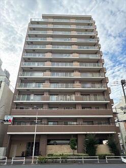 ネオマイム新御徒町の外観