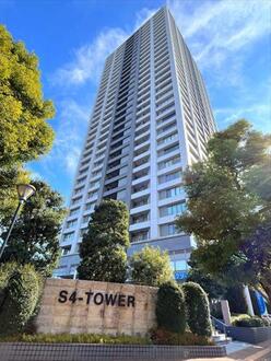 Ｓ４－Ｔｏｗｅｒの外観