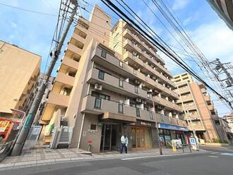 カーサ浦和の外観