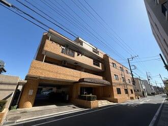 ダイアパレス武蔵浦和の外観