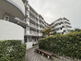 ベルクール南浦和の外観