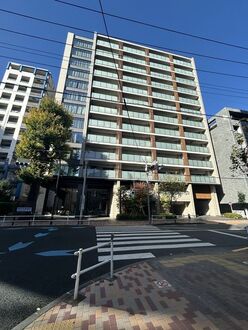 ジオ四谷荒木町の外観