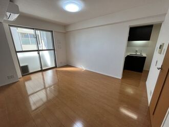 アトラス白山の外観