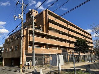 ダイアパレスパークサイド川内の外観