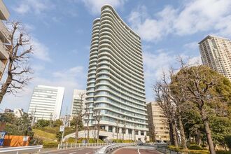 パークコート青山ザ タワーの外観