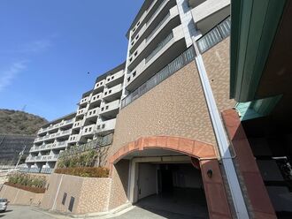 ロマネスク芦屋ガーデンの外観