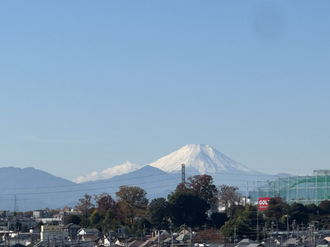 クイーンズフィールドひばりが丘ハイムの外観