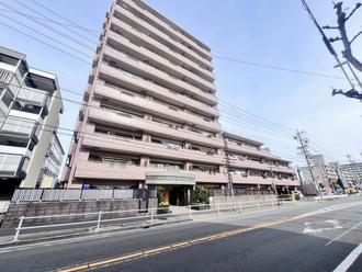 宝マンション東志賀の外観
