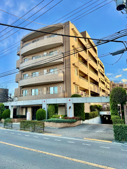 グローリオ武蔵野の外観