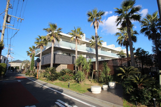 レ・ジェイド辻堂東海岸　ＧＡＲＤＥＮーＳＩＤＥ　ＶＩＬＬＡの外観