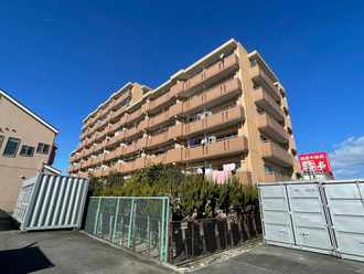 エクセレンス新守山の外観