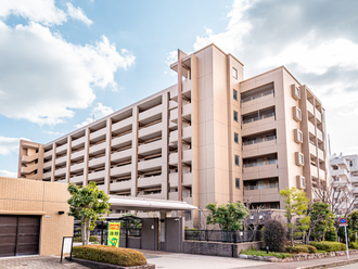 コスモ長丘パークフォルムの外観