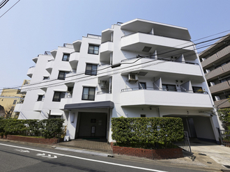 イトーピア上池台マンションの外観