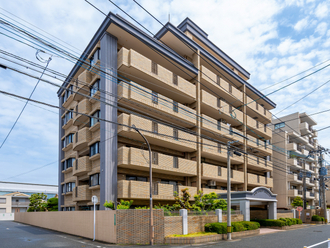 ロイヤルマンション姪浜の外観
