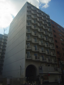 栄マンションの外観