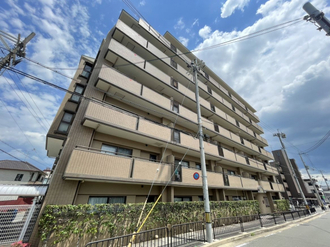 桂グリーンマンションの外観