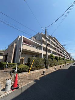 ライオンズヴィアーレ横濱ベイ壱番館の外観