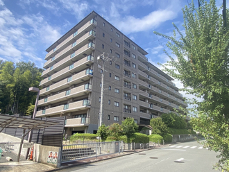 ヴェルビュ枚方公園菊ケ丘の外観