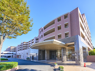 ネアシティガーデン西の丘の外観