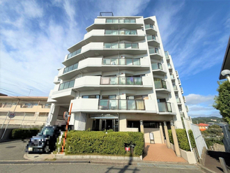 アドリーム白川台の外観